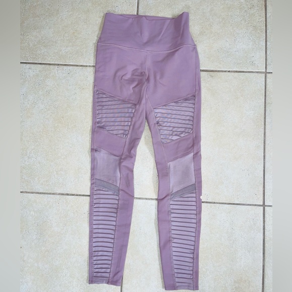 ALO Yoga Pants - Alo Yoga high waisted Moto legging